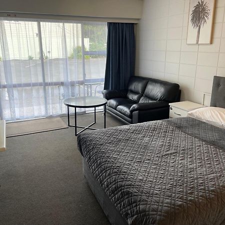 Aaron Court Motel Фангареи Экстерьер фото